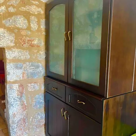 Kardiani Traditional Tower House In Mani Ano Gardenitsa