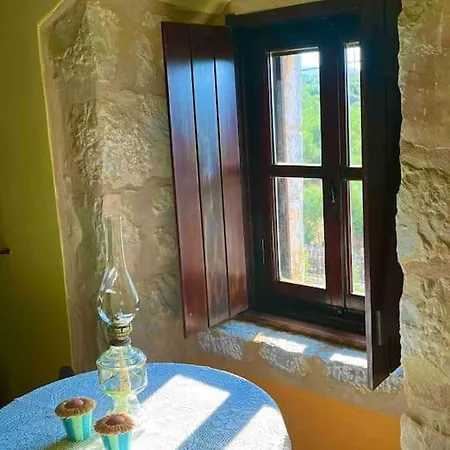 Holiday home Kardiani Traditional Tower House In Mani Ano Gardenitsa