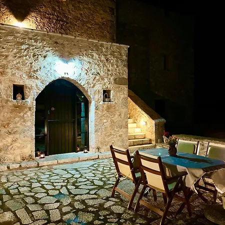 Kardiani Traditional Tower House In Mani * Ano Gardenitsa
