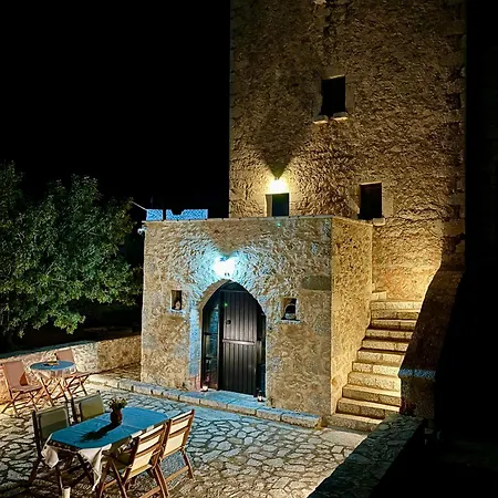 Ferienhaus The Olive Tower In Mani *