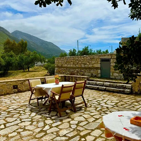 Ferienhaus The Olive Tower In Mani *