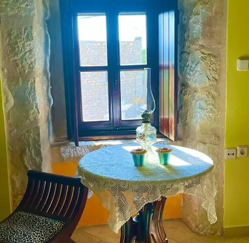 Vakantiehuis The Olive Tower In Mani *