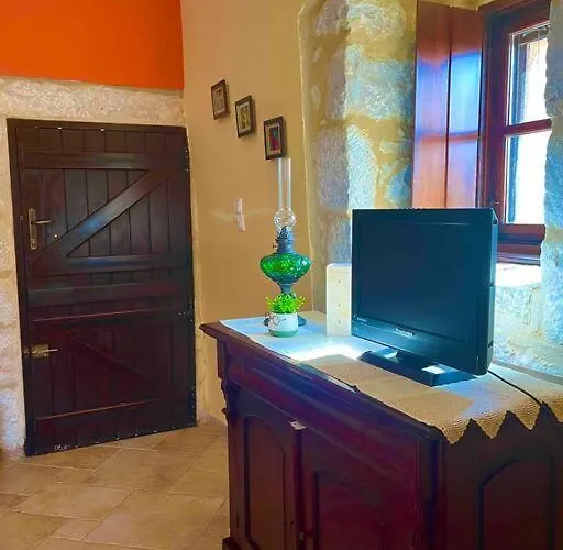 The Olive Tower In Mani Ferienhaus *