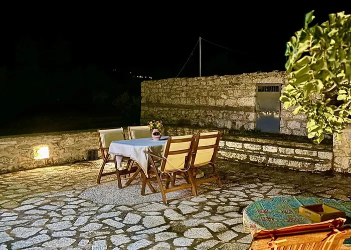 The Olive Tower In Mani Ferienhaus *